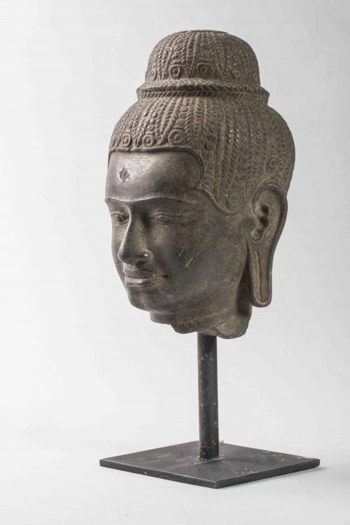 Tête de divinité féminine – Image 3