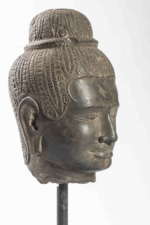 Tête de divinité féminine – Image 4