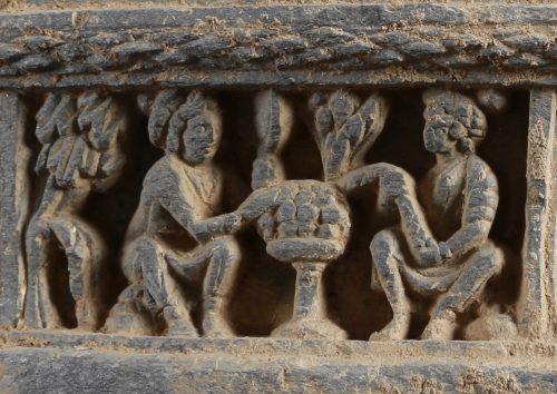 Frise figurant la naissance du Buddha – Image 9