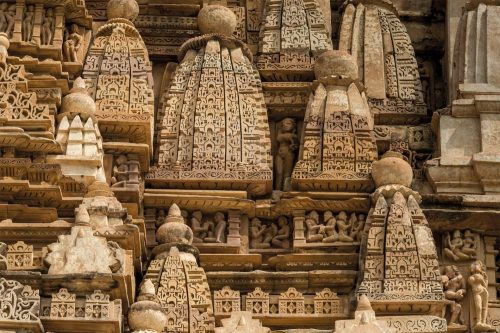 Khajurāho : apogée sensuelle de l'art indien : temples et sculptures – Image 4