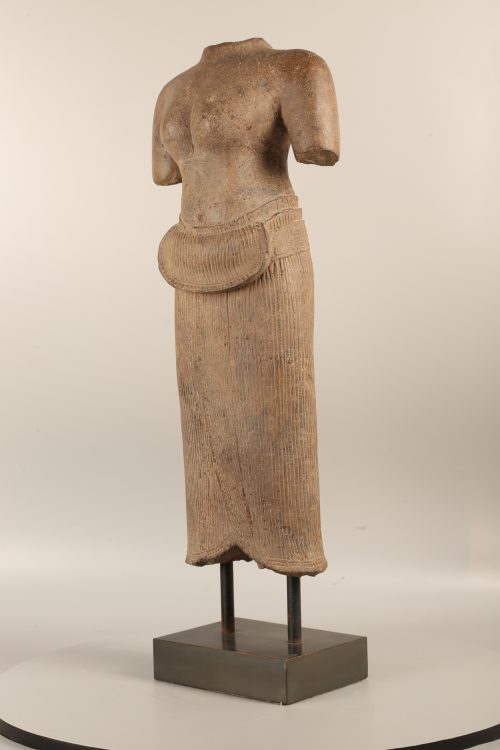 Buste de divinité féminine – Image 11