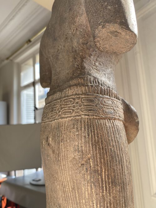 Buste de divinité féminine – Image 7