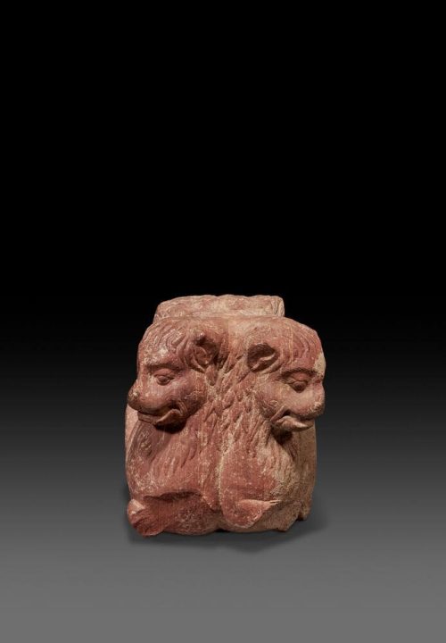 Chapiteau à tête de lion – Image 3