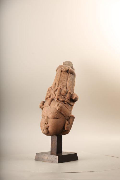 Tête de divinité – Image 3