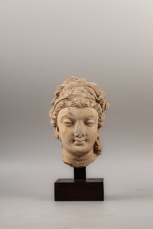 Bodhisattva head