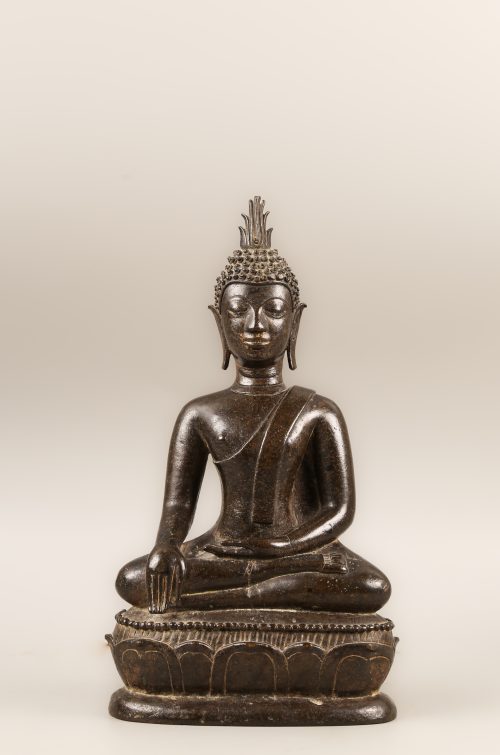Buddha assis