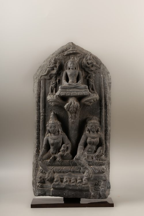 Stèle de Tīrthaṅkara