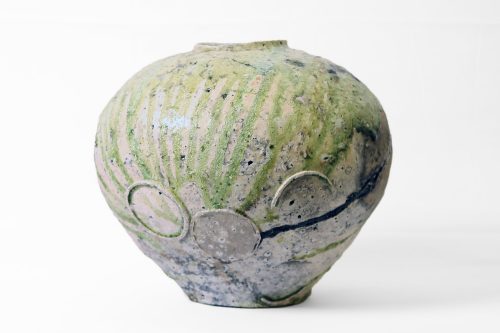 Yui Tsujimura - Jarre à col court – Image 4