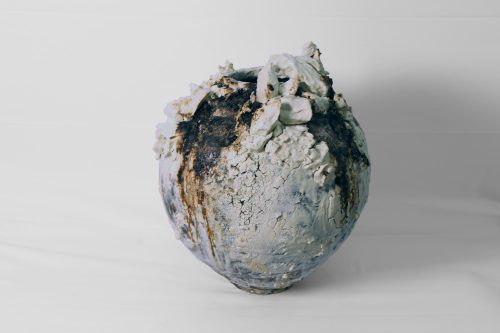 Akiko Hirai - Moon Jar XL "Snow in the ancient city" - Image 2